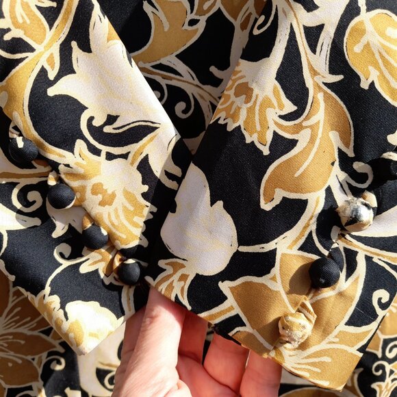 Vintage Hostess Dress by Genet of Tokyo Japan Retro Floral 60s 70s Designer - Picture 3 of 15